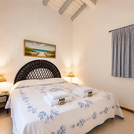 Дом отдыха Amazing Sea View Terrace A With Pool 70m From The
